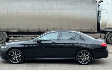 Mercedes-Benz E-Класс, 2021 год, 3 170 000 рублей, 10 фотография