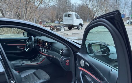 Mercedes-Benz E-Класс, 2021 год, 3 170 000 рублей, 25 фотография