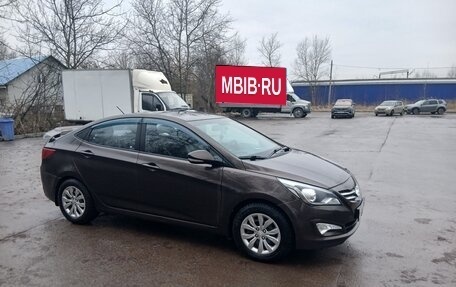 Hyundai Solaris II рестайлинг, 2016 год, 950 000 рублей, 3 фотография