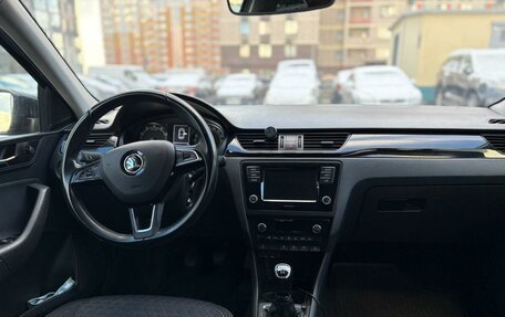 Skoda Rapid I, 2017 год, 1 450 000 рублей, 6 фотография