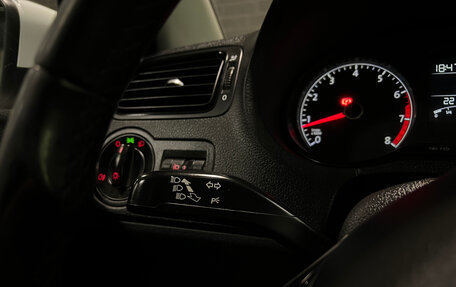 Volkswagen Polo VI (EU Market), 2015 год, 800 000 рублей, 16 фотография