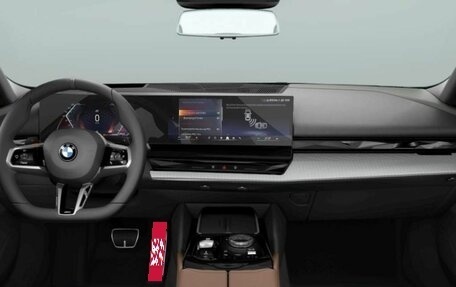 BMW 5 серия, 2025 год, 9 660 000 рублей, 2 фотография