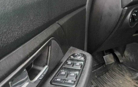 ЛуАЗ Patriot, 2017 год, 1 950 000 рублей, 21 фотография