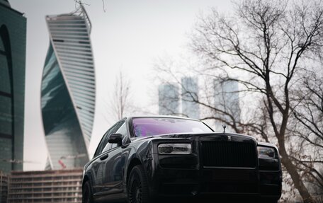 Rolls-Royce Cullinan, 2020 год, 32 700 000 рублей, 4 фотография