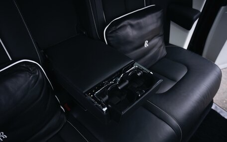 Rolls-Royce Cullinan, 2020 год, 32 700 000 рублей, 17 фотография