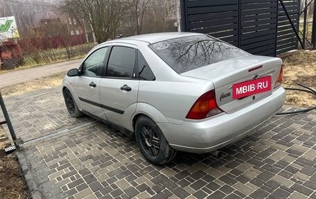 Ford Focus IV, 2001 год, 220 000 рублей, 3 фотография