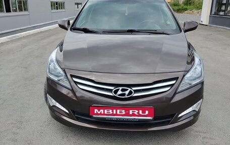 Hyundai Solaris II рестайлинг, 2014 год, 1 150 000 рублей, 3 фотография