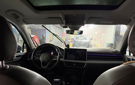 Volkswagen Tiguan II, 2021 год, 4 150 000 рублей, 13 фотография