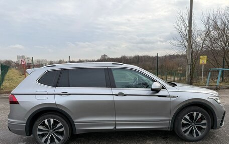 Volkswagen Tiguan II, 2021 год, 4 150 000 рублей, 36 фотография