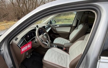 Volkswagen Tiguan II, 2021 год, 4 150 000 рублей, 39 фотография