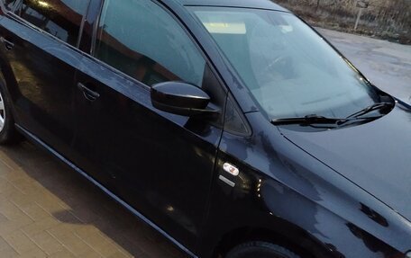 Volkswagen Polo VI (EU Market), 2013 год, 750 000 рублей, 4 фотография