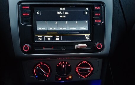 Volkswagen Polo VI (EU Market), 2013 год, 750 000 рублей, 19 фотография