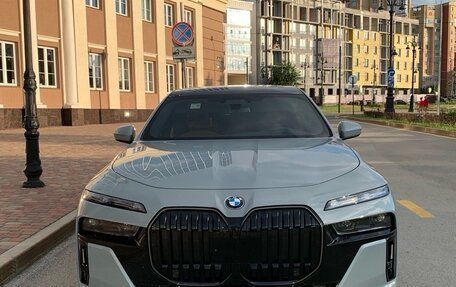 BMW 7 серия, 2024 год, 12 400 000 рублей, 11 фотография