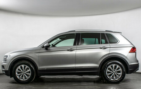 Volkswagen Tiguan II, 2018 год, 2 740 000 рублей, 8 фотография