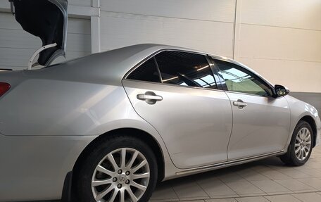 Toyota Camry, 2013 год, 1 850 000 рублей, 10 фотография