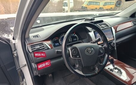 Toyota Camry, 2013 год, 1 850 000 рублей, 11 фотография