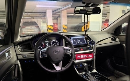 Hyundai Sonata VII, 2018 год, 1 790 000 рублей, 7 фотография