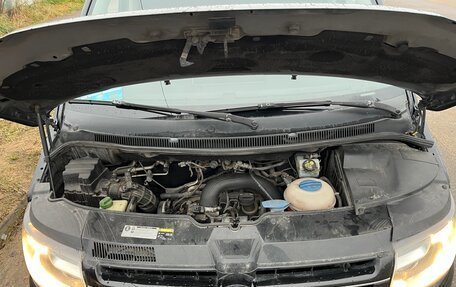 Volkswagen Multivan T5, 2013 год, 2 450 000 рублей, 25 фотография