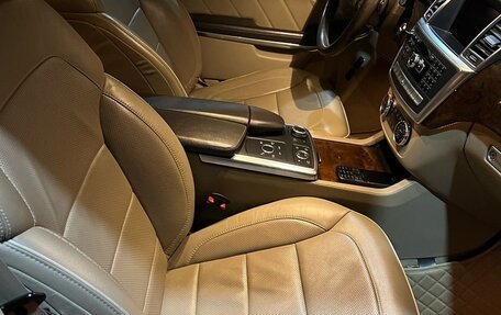 Mercedes-Benz GL-Класс, 2012 год, 2 450 000 рублей, 6 фотография