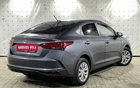 Hyundai Solaris II рестайлинг, 2021 год, 1 700 000 рублей, 4 фотография