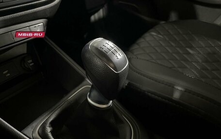 Hyundai Solaris II рестайлинг, 2021 год, 1 700 000 рублей, 17 фотография