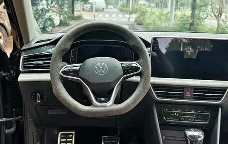 Volkswagen Tiguan II, 2022 год, 2 310 114 рублей, 12 фотография