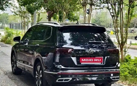 Volkswagen Tiguan II, 2022 год, 2 310 114 рублей, 6 фотография