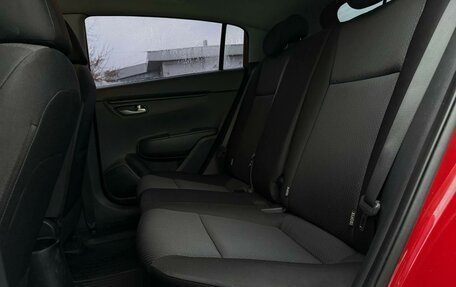 KIA Rio IV, 2021 год, 1 799 000 рублей, 9 фотография