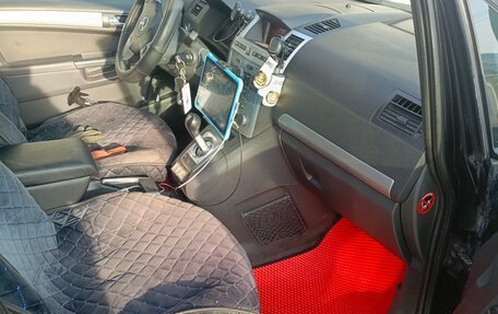 Opel Zafira B, 2010 год, 690 000 рублей, 5 фотография