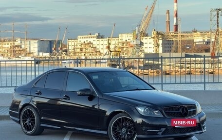 Mercedes-Benz C-Класс, 2012 год, 1 700 000 рублей, 3 фотография