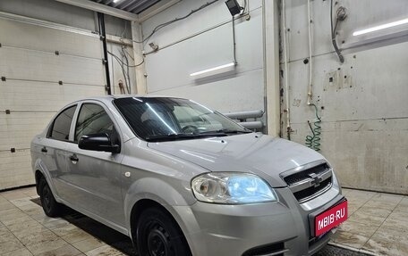 Chevrolet Aveo III, 2010 год, 295 000 рублей, 1 фотография