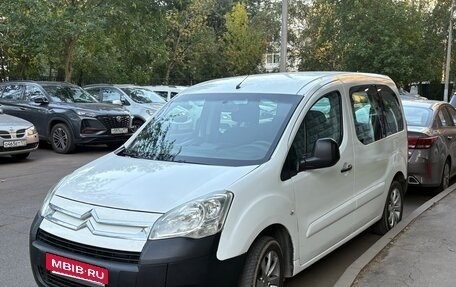 Citroen Berlingo II рестайлинг, 2011 год, 700 000 рублей, 3 фотография