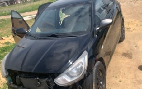 Hyundai Solaris II рестайлинг, 2013 год, 630 000 рублей, 5 фотография