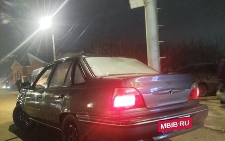 Daewoo Nexia I рестайлинг, 2004 год, 80 000 рублей, 4 фотография