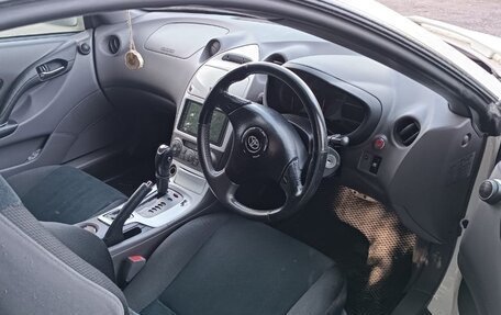 Toyota Celica VII рестайлинг, 2000 год, 1 000 000 рублей, 3 фотография