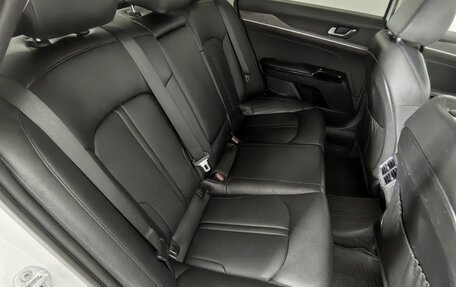 KIA K5, 2020 год, 2 590 000 рублей, 26 фотография