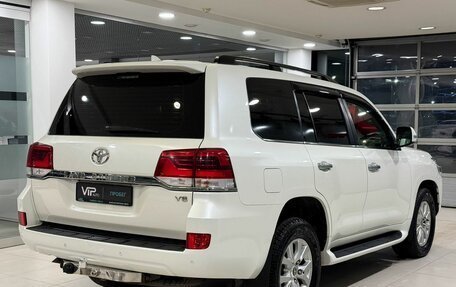 Toyota Land Cruiser 200, 2019 год, 6 130 000 рублей, 6 фотография