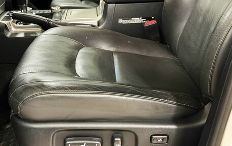 Toyota Land Cruiser 200, 2019 год, 6 130 000 рублей, 10 фотография