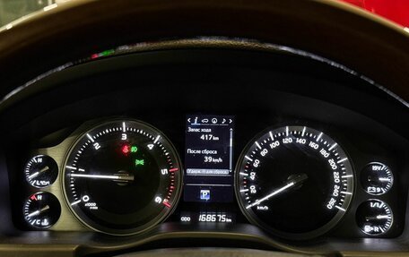 Toyota Land Cruiser 200, 2019 год, 6 130 000 рублей, 13 фотография