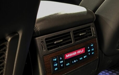 Toyota Land Cruiser 200, 2019 год, 6 130 000 рублей, 17 фотография