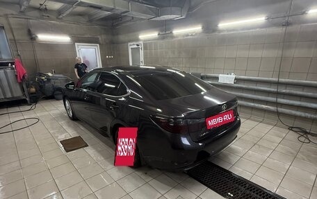 Lexus ES VII, 2013 год, 2 190 000 рублей, 5 фотография