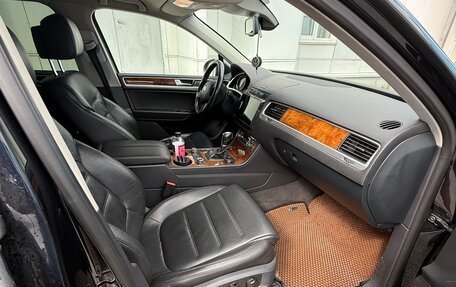 Volkswagen Touareg III, 2013 год, 1 990 000 рублей, 13 фотография