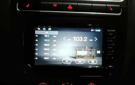 Volkswagen Polo VI (EU Market), 2010 год, 630 000 рублей, 8 фотография