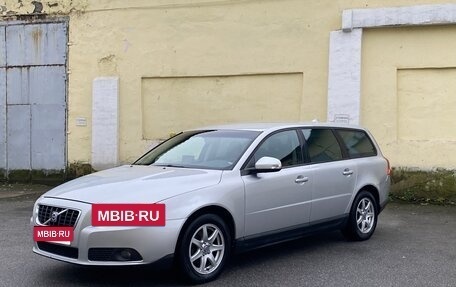 Volvo V70 III рестайлинг, 2009 год, 615 000 рублей, 8 фотография