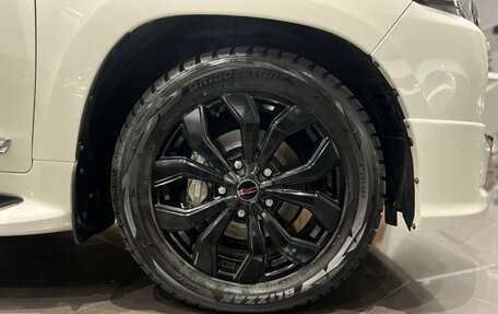 Toyota Land Cruiser 200, 2020 год, 11 232 000 рублей, 22 фотография