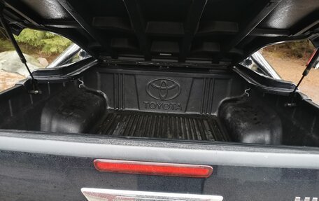 Toyota Hilux VIII, 2016 год, 3 500 000 рублей, 6 фотография