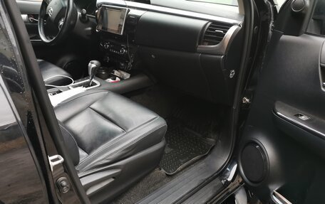 Toyota Hilux VIII, 2016 год, 3 500 000 рублей, 10 фотография