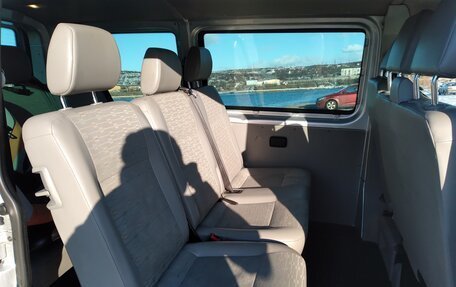 Volkswagen Transporter T5 рестайлинг, 2010 год, 1 400 000 рублей, 4 фотография