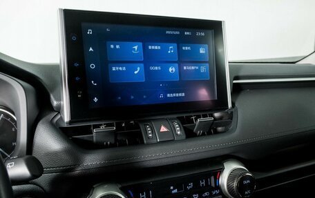 Toyota RAV4, 2022 год, 4 388 000 рублей, 11 фотография