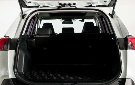 Toyota RAV4, 2022 год, 4 388 000 рублей, 15 фотография